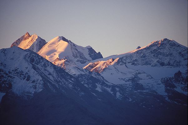 10_sonnenaufgang_am_bernina.jpg