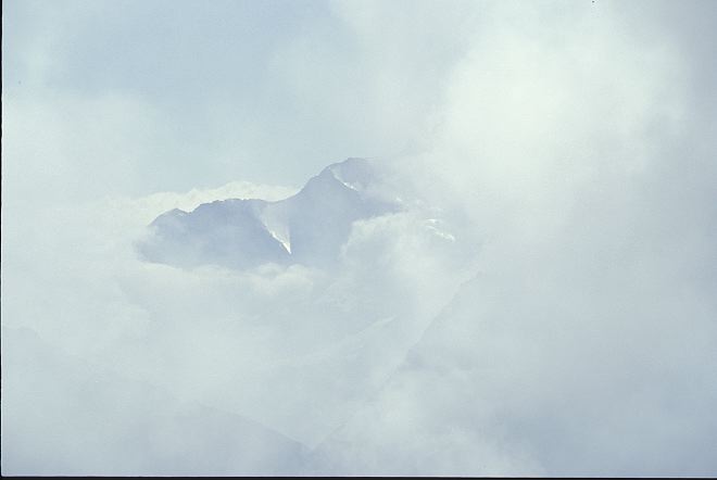 40_wolkenfenster.jpg