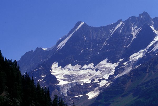 05_schinhorn__loetschental